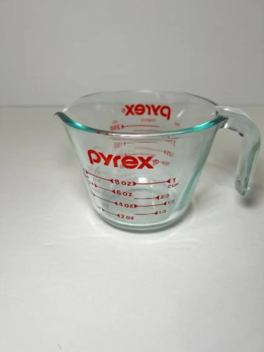 Pyrex Glass Measuring Cup 1 Cup  Made In USA Red Lettering 250 ml